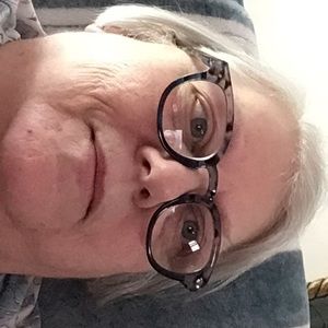 Meet your Posher, Lynne